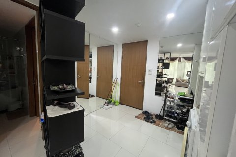 Condominio de 3 dormitorios en Pattaya, Tailandia № 123108 - foto 4