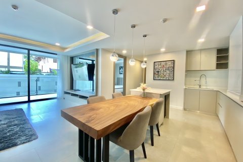 Condominio de 2 dormitorios en Pattaya, Tailandia № 130110 - foto 3