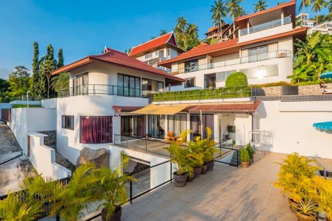 Villa à Ko Samui, Thaïlande 4 chambres № 123367