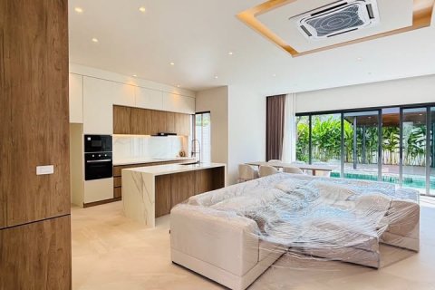 Propiedad 353 m2 en Rawai, Tailandia № 144531 - foto 5