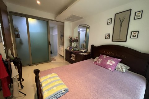 Condominio de 3 dormitorios en Pattaya, Tailandia № 123108 - foto 18