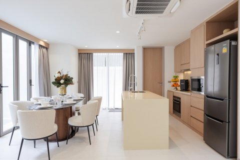 Chalet de 3 dormitorios en Bang Tao, Tailandia № 78688 - foto 8