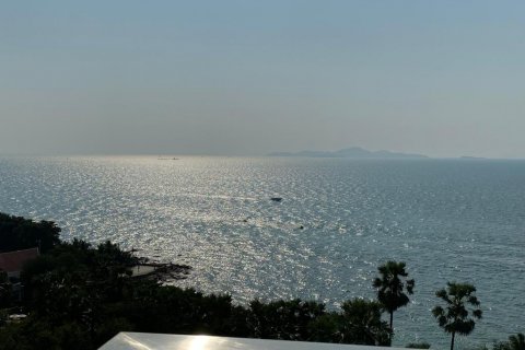 Off-Plan The Palm Wongamat Beach in Pattaya, Thailand № 28713 - Foto 12
