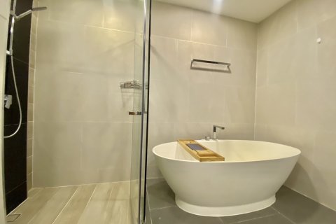Condominio de 2 dormitorios en Pattaya, Tailandia № 130110 - foto 17