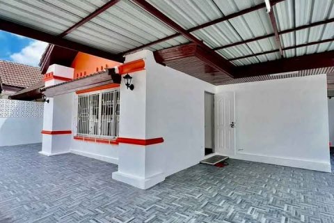 Immobilie in Ban Ratsada, Thailand 42 m2 № 144529 - Foto 12
