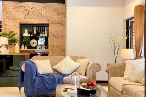 Casa de 3 dormitorios en Pattaya, Tailandia № 81251 - foto 8