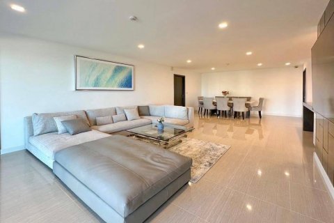 Eigentumswohnung in Pattaya, Thailand, 3 Schlafzimmer № 123136 - Foto 3