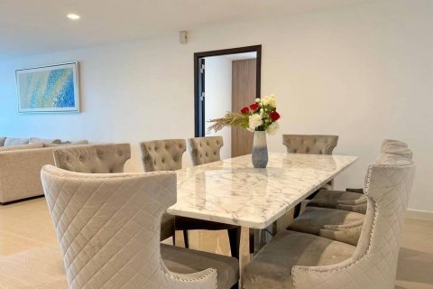 Eigentumswohnung in Pattaya, Thailand, 3 Schlafzimmer № 123136 - Foto 4