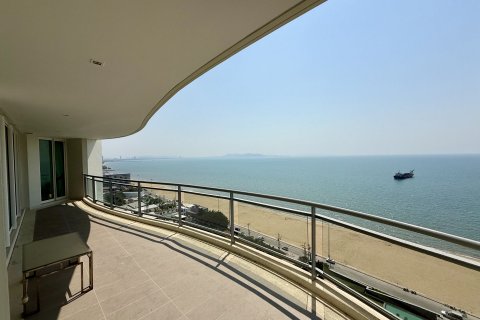 Condominio de 3 dormitorios en Pattaya, Tailandia № 130071 - foto 9