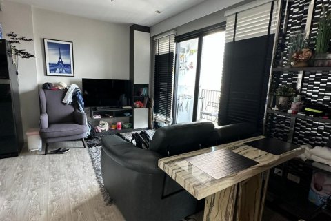 Condo in Pattaya, Thailand, 2 bedrooms in The Base Central Pattaya  № 112081