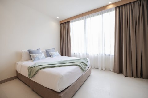 Chalet de 3 dormitorios en Bang Tao, Tailandia № 78688 - foto 4