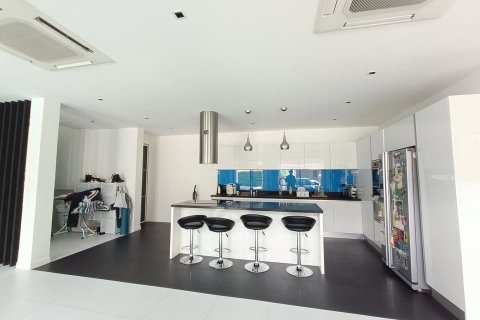 Propiedad 350 m2 en Kathu, Tailandia № 144530 - foto 17