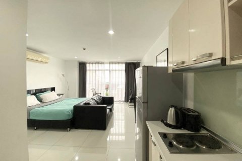 สตูดิโอในคอนโดมิเนียมในพัทยา, ประเทศไทย № 122979 - รูปถ่าย 17