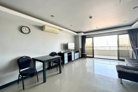 Condominio de 2 dormitorios en Pattaya, Tailandia № 133091 - foto 4