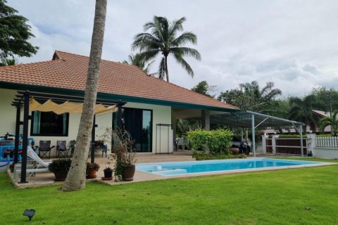 Villa in Mai Khao, Thailand 3 Schlafzimmer № 124927 - Foto 4
