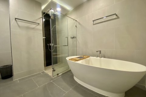 Condominio de 2 dormitorios en Pattaya, Tailandia № 130110 - foto 21