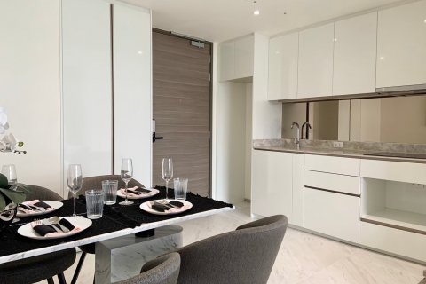 Condominio de 2 dormitorios en Watthana, Bangkok, Tailandia № 124920 - foto 11