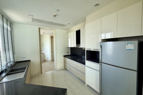 Condominio de 3 dormitorios en Pattaya, Tailandia № 130071 - foto 15