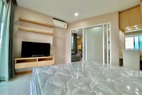 Condo in Pattaya, Thailand, 1 bedroom  № 120748 - photo 6