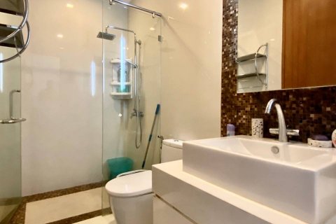 Condominio de 3 dormitorios en Pattaya, Tailandia № 130109 - foto 2