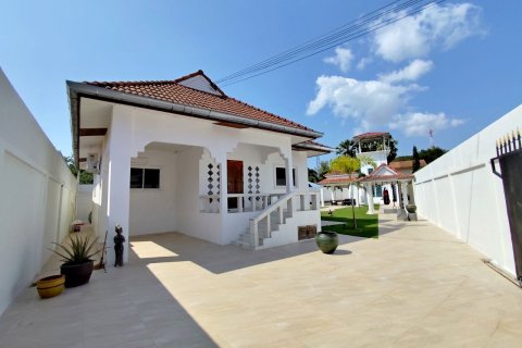 Haus in Bang Lamung, Thailand 4 Schlafzimmer № 121292