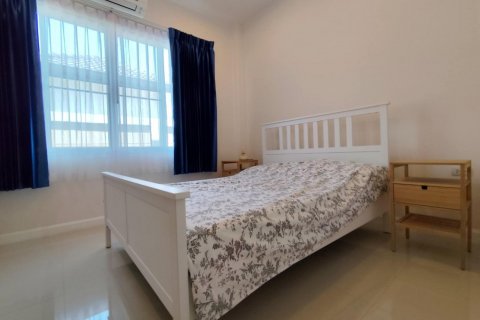 Casa de 3 dormitorios en Bang Lamung, Tailandia № 121291 - foto 20