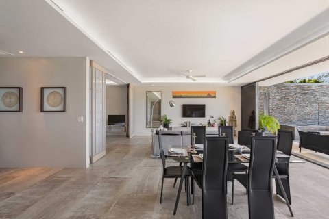 Condominio de 3 dormitorios en Bang Tao, Tailandia № 120829 - foto 25