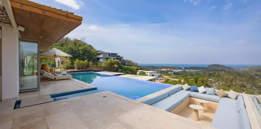 Casa de 3 dormitorios en Layan Beach, Tailandia № 84908