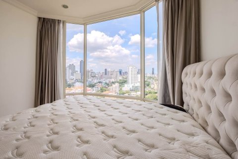 Condominio de 2 dormitorios en Watthana, Bangkok, Tailandia № 124014 - foto 12