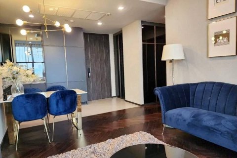 Condominio de 2 dormitorios en Phaya Thai, Bangkok, Tailandia № 124012 - foto 13