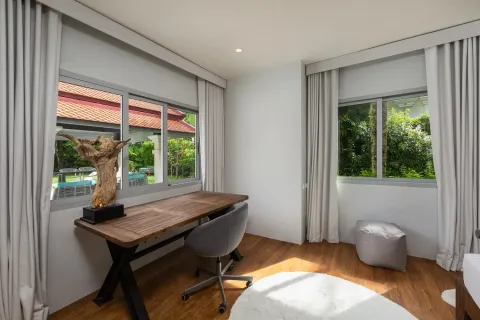 Casa de 5 dormitorios en Bang Tao, Tailandia № 132084 - foto 21