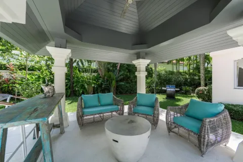 Casa de 5 dormitorios en Bang Tao, Tailandia № 132084 - foto 23