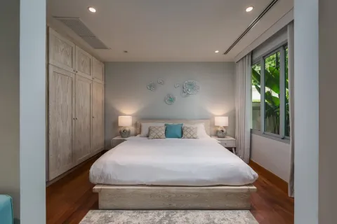 Casa de 5 dormitorios en Bang Tao, Tailandia № 132084 - foto 26