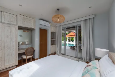 Casa de 5 dormitorios en Bang Tao, Tailandia № 132084 - foto 25