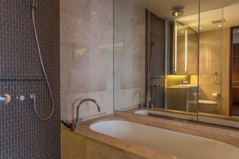 Condo in Pathum Wan, Bangkok, Thailand, 1 bedroom № 77087 - photo 23