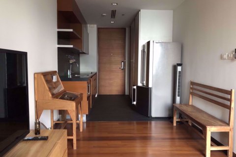 Condominio de 2 dormitorios en Khlong Toei, Bangkok, Tailandia № 77084 - foto 2