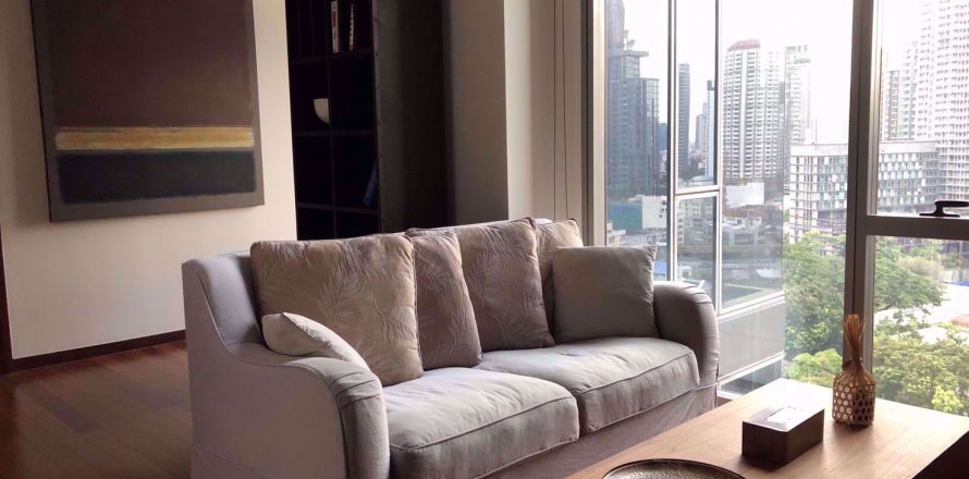 Condominio de 2 dormitorios en Khlong Toei, Bangkok, Tailandia № 77084
