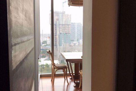 Condominio de 2 dormitorios en Khlong Toei, Bangkok, Tailandia № 77084 - foto 8