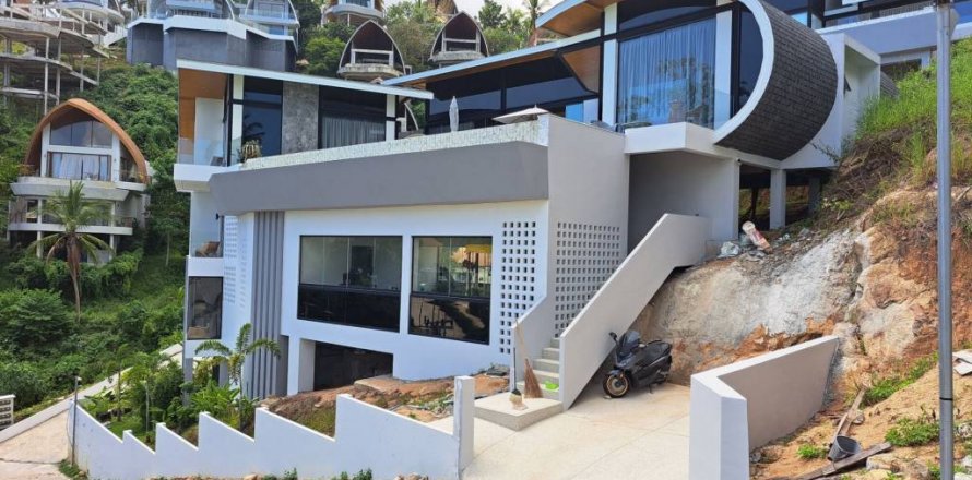 Chalet de 3 dormitorios en Surat Thani, Tailandia № 132434