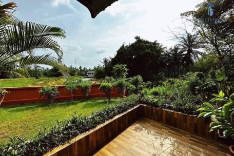 Chalet de 3 dormitorios en Krabi, Tailandia № 132439 - foto 6