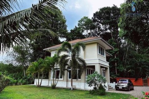 Chalet de 3 dormitorios en Krabi, Tailandia № 132439 - foto 5