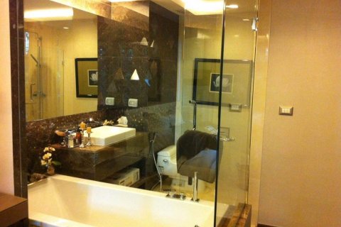 Condominio de 1 dormitorio en Bangkok, Tailandia № 144110 - foto 6