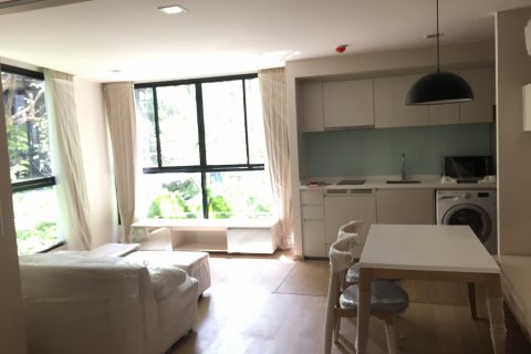 Condominio de 1 dormitorio en Bangkok, Tailandia № 144112 - foto 4