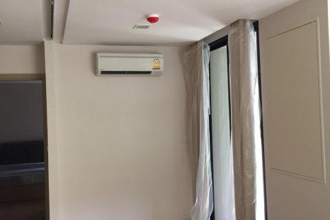 Condominio de 1 dormitorio en Bangkok, Tailandia № 144112 - foto 6