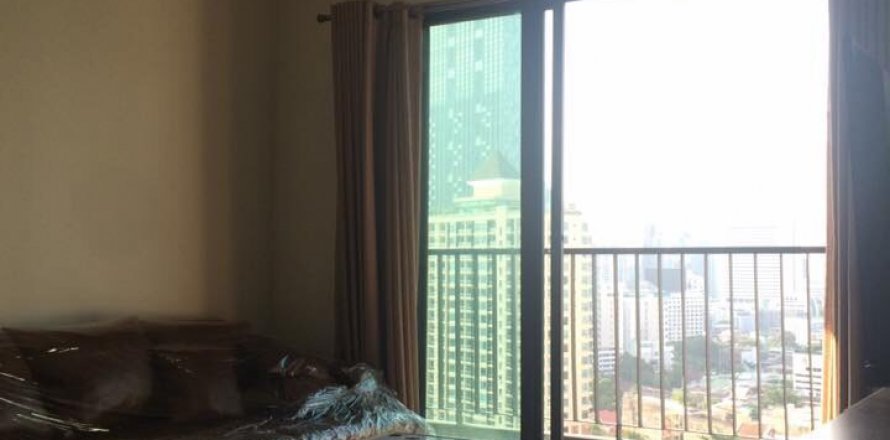 Condominio de 2 dormitorios en Bangkok, Tailandia № 144113