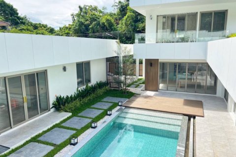 Chalet de 4 dormitorios en Kathu, Tailandia № 132678 - foto 2