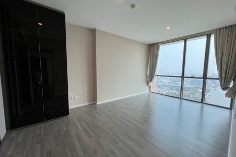 Condominio de 2 dormitorios en Bang Sue, Bangkok, Tailandia № 132677