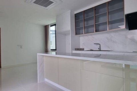 Villa in Pattaya, Thailand 5 Schlafzimmer № 132675 - Foto 8