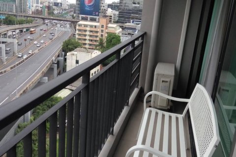 Condominio de 3 dormitorios en Bangkok, Tailandia № 143776 - foto 14