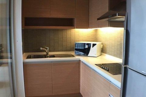 Condominio de 2 dormitorios en Bangkok, Tailandia № 143779 - foto 12